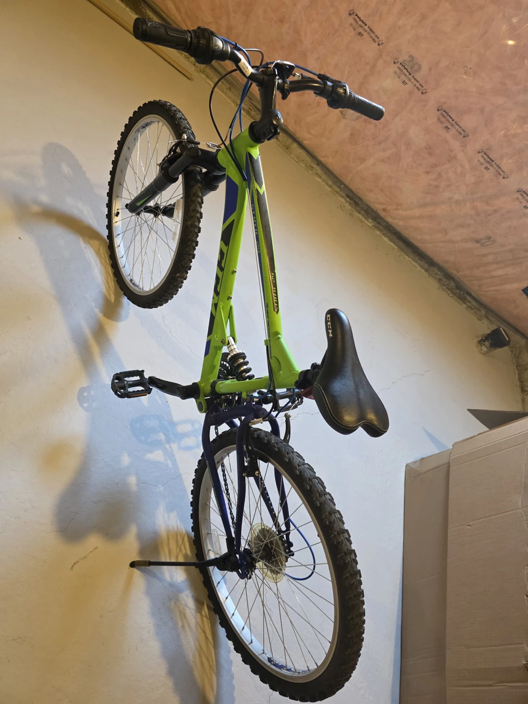 CCM Sonic 24" Boys Mountain Bike - photo 2