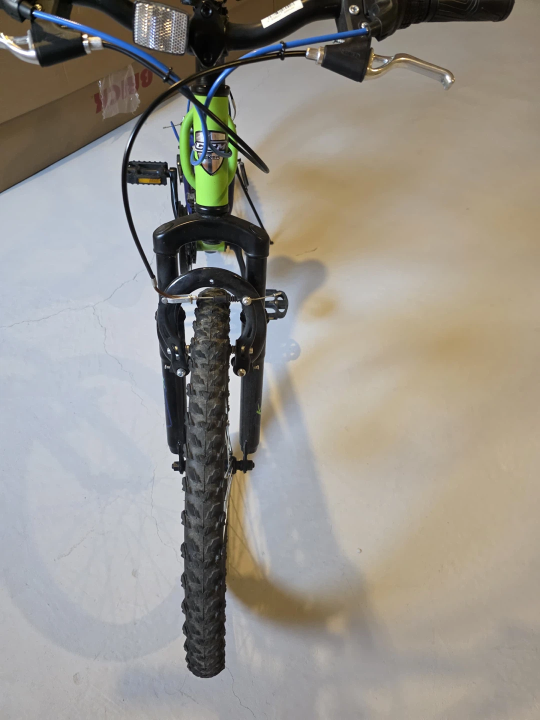 CCM Sonic 24" Boys Mountain Bike - photo 3