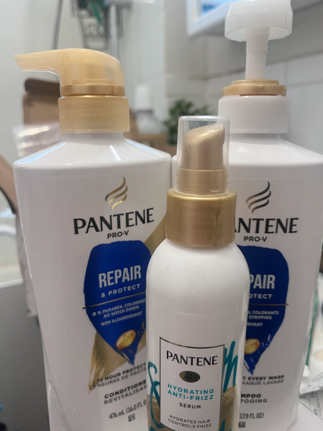 New Pantene  Shampoo Conditioner & Serum Set