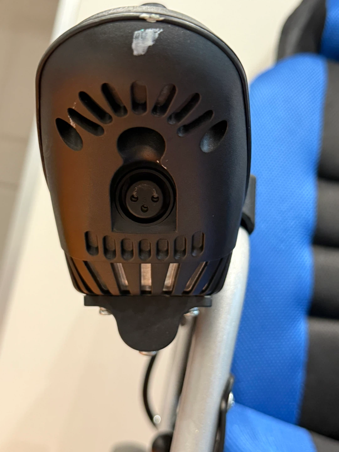 ComfyGo BC-6011 Electric Wheelchair - photo 3