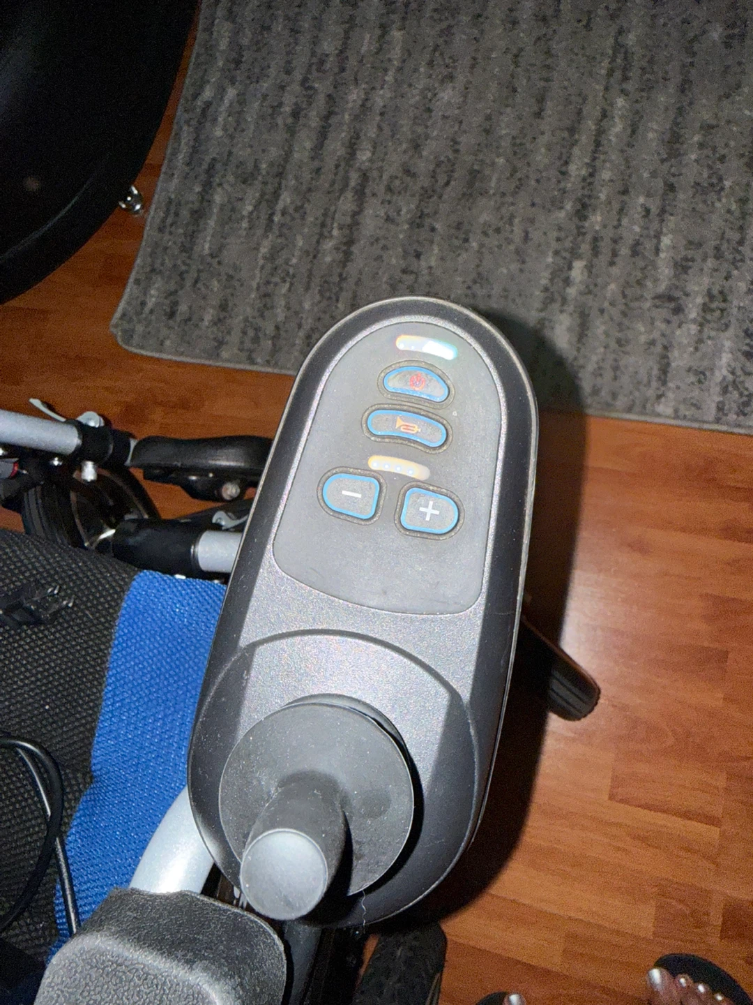 ComfyGo BC-6011 Electric Wheelchair - photo 4