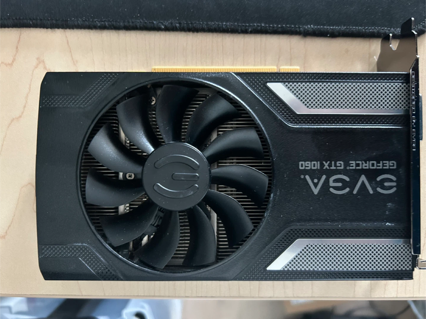 EVGA GeForce GTX 1060 3 GB Graphics Card - photo 2