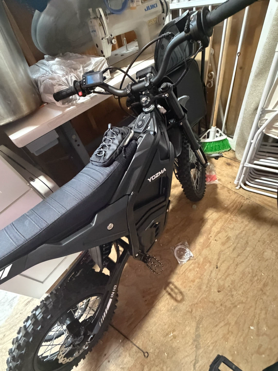 Yozma in10(need gone asap) negotiable