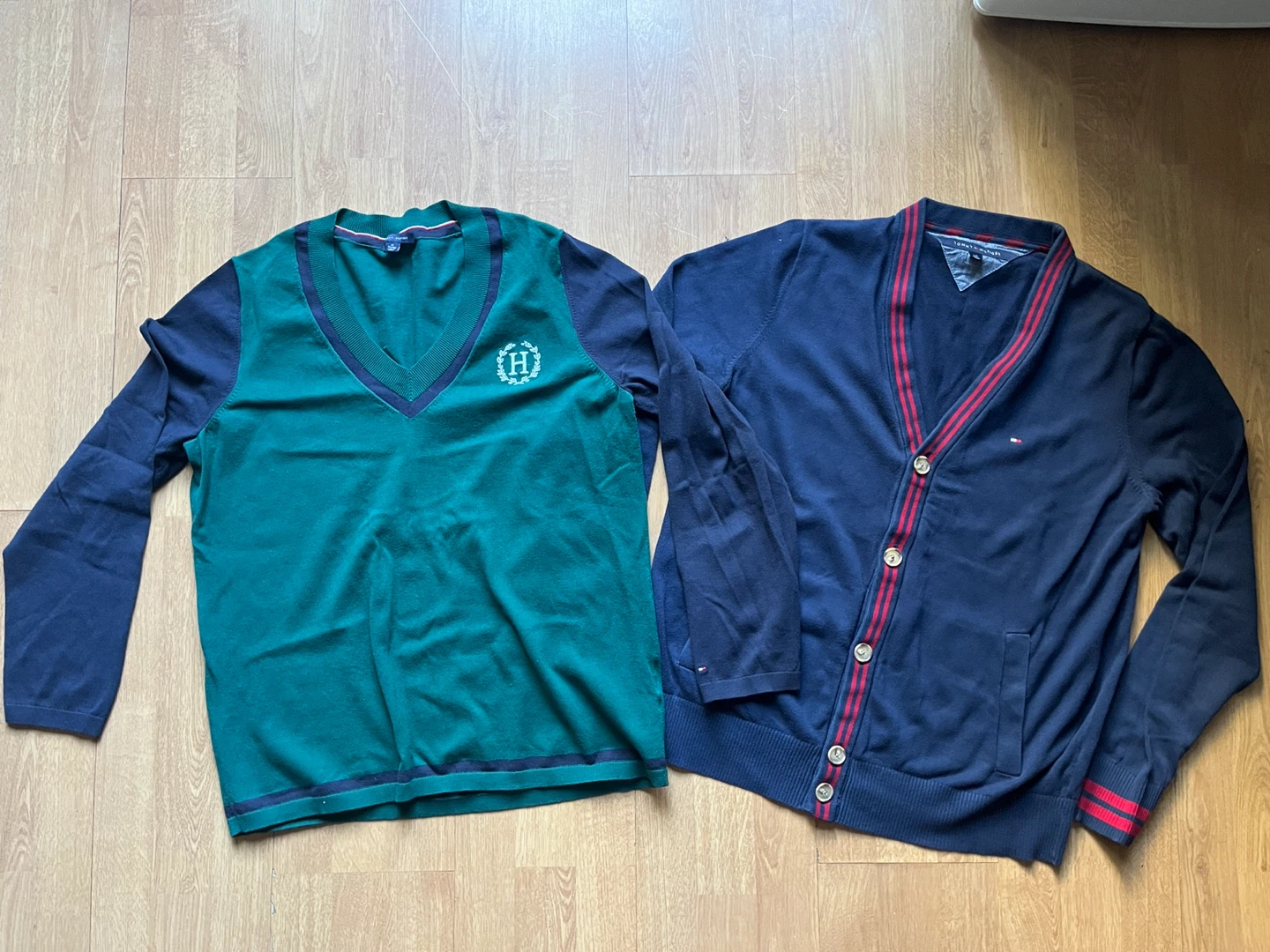 Tommy Hilfiger V-neck Sweater & Cardigan Set