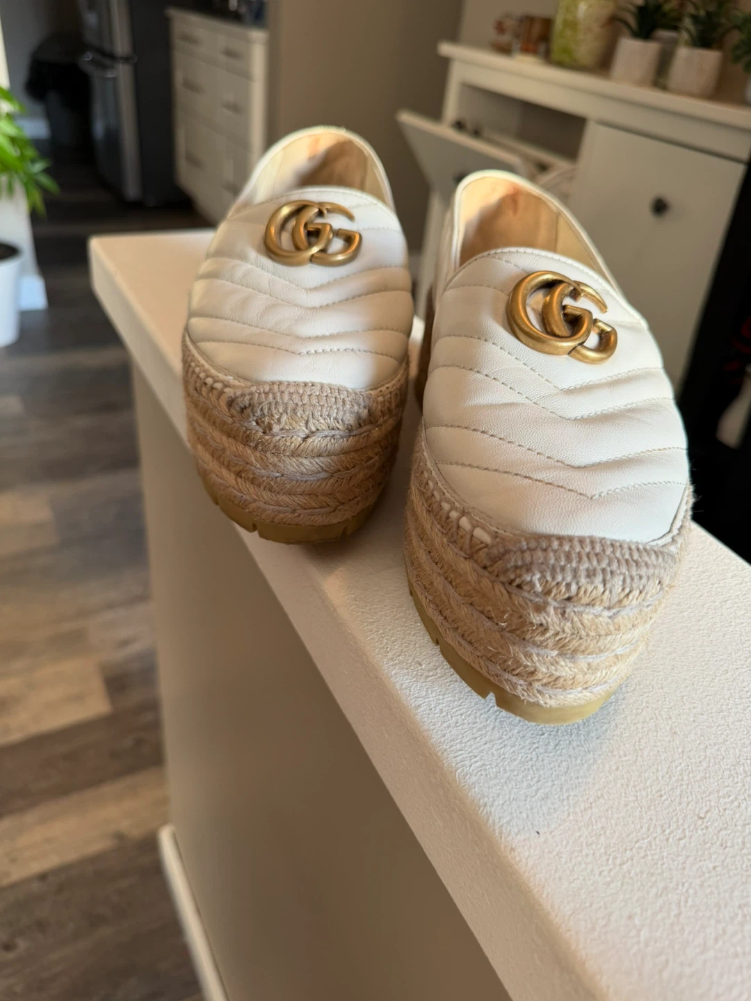 Gucci White Leather Quilted Espadrille Platform Flats - photo 4