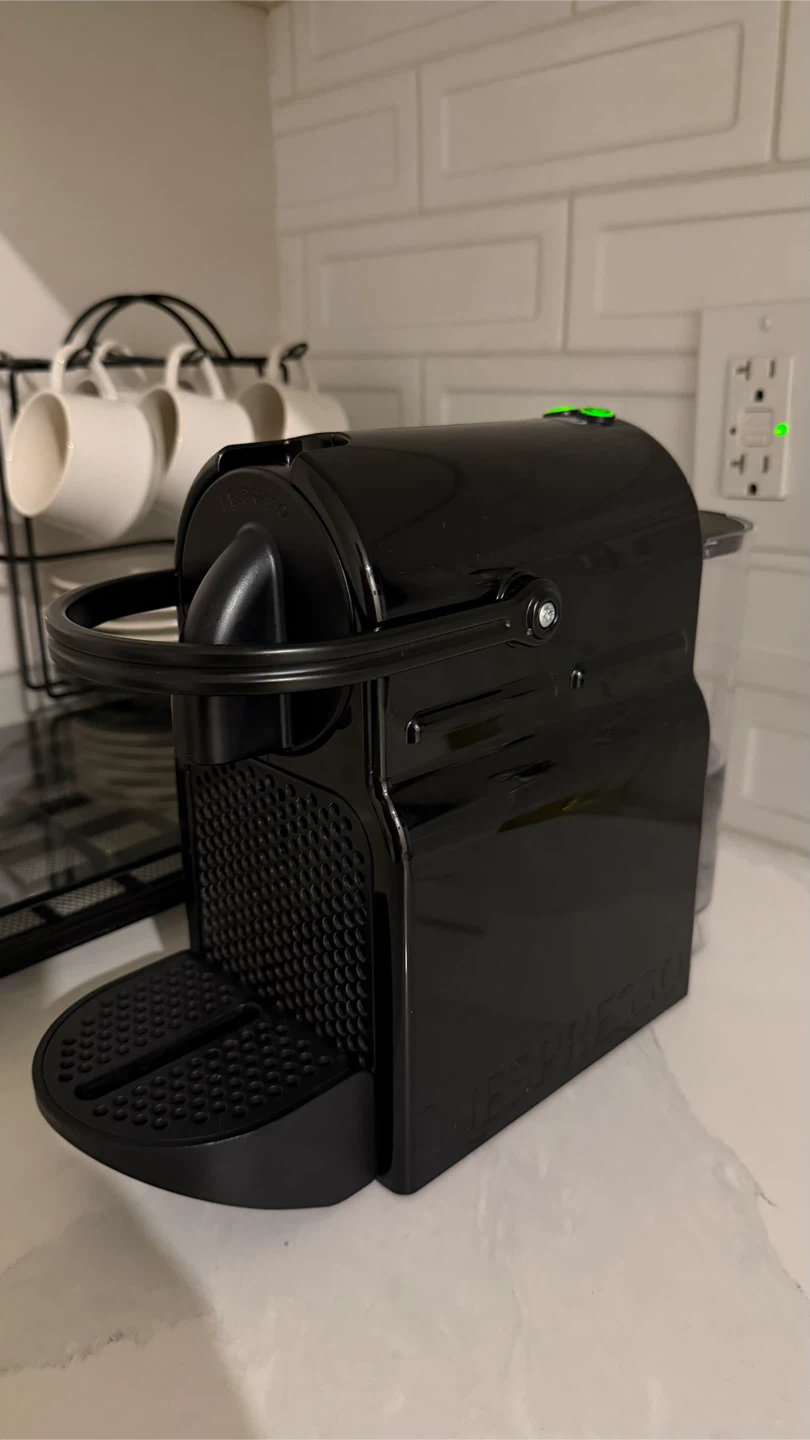 Nespresso Essenza Mini Coffee Machine - Black
