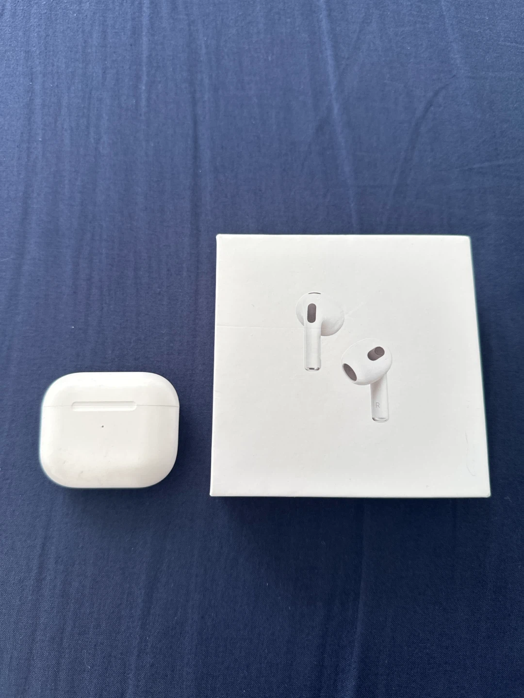 Apple AirPods (3rd Generation)