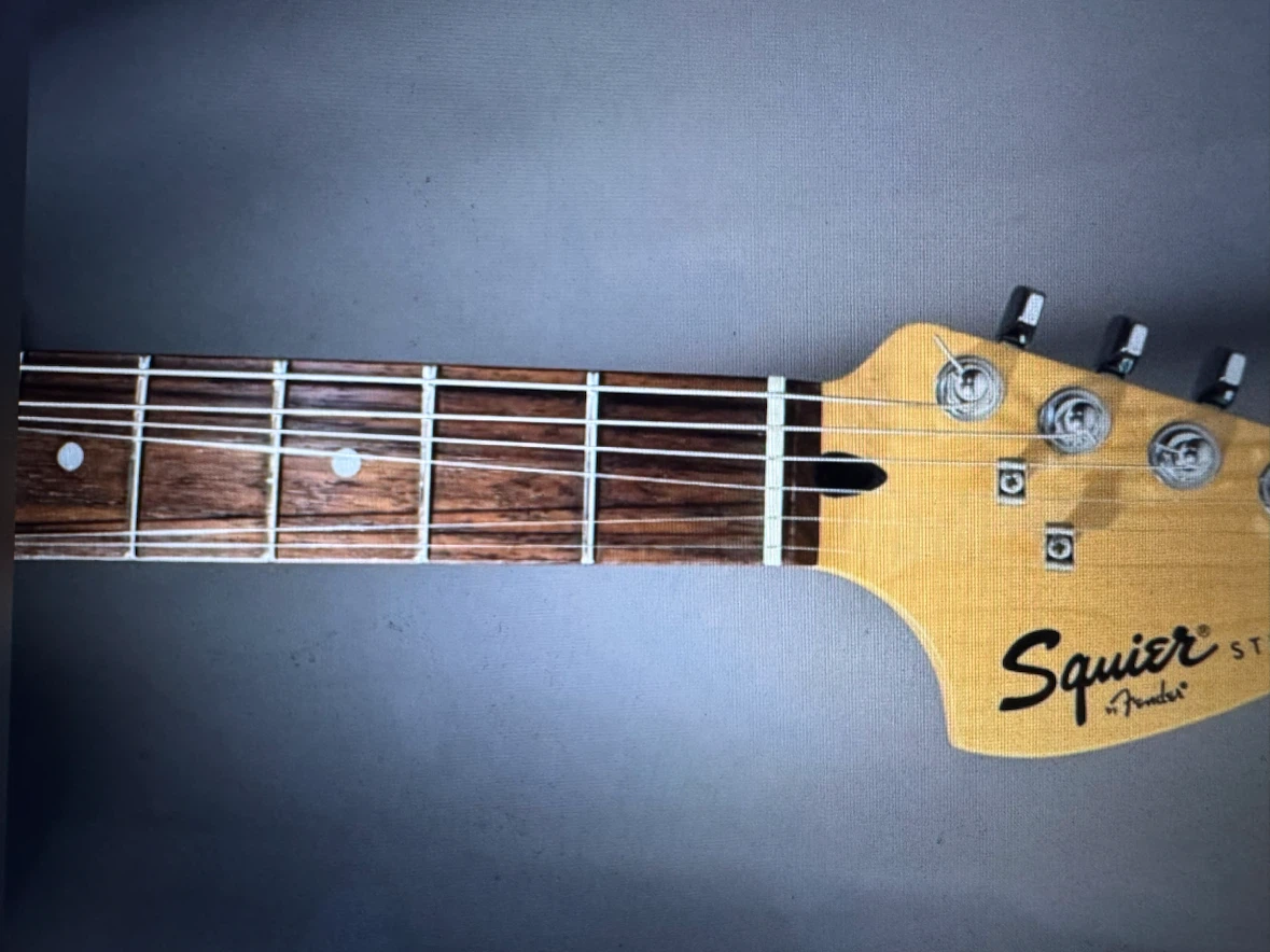 Squier Stratocaster 2003 - photo 5