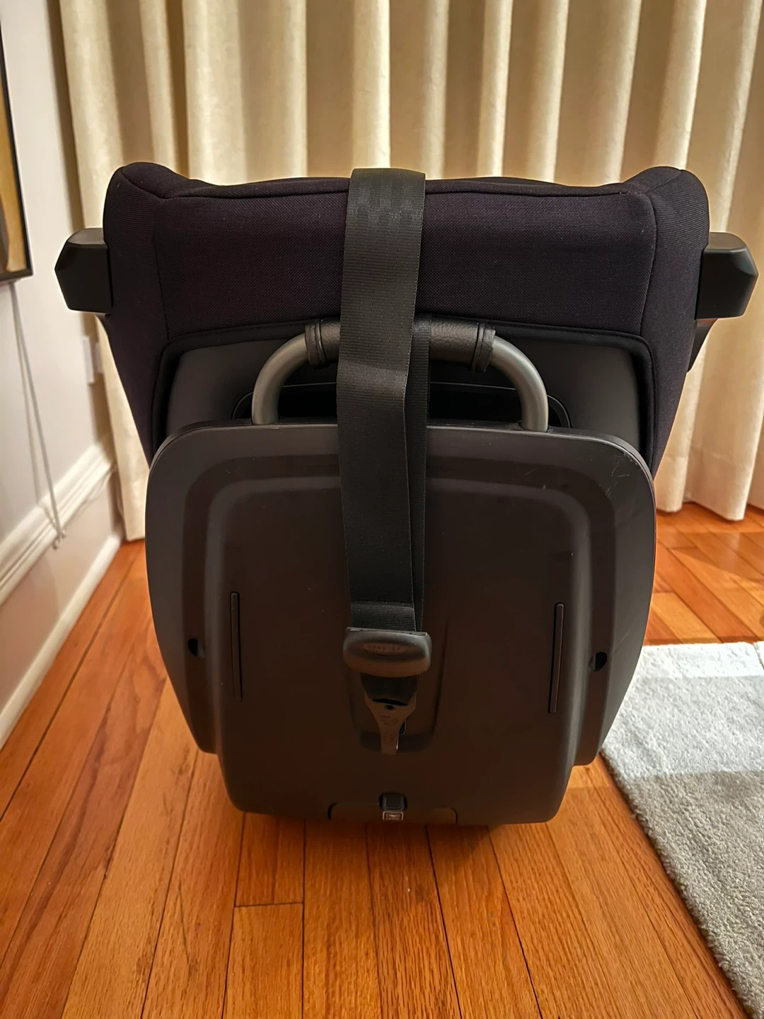 Nuna REVV Infant Convertible Car Seat - Black - photo 3