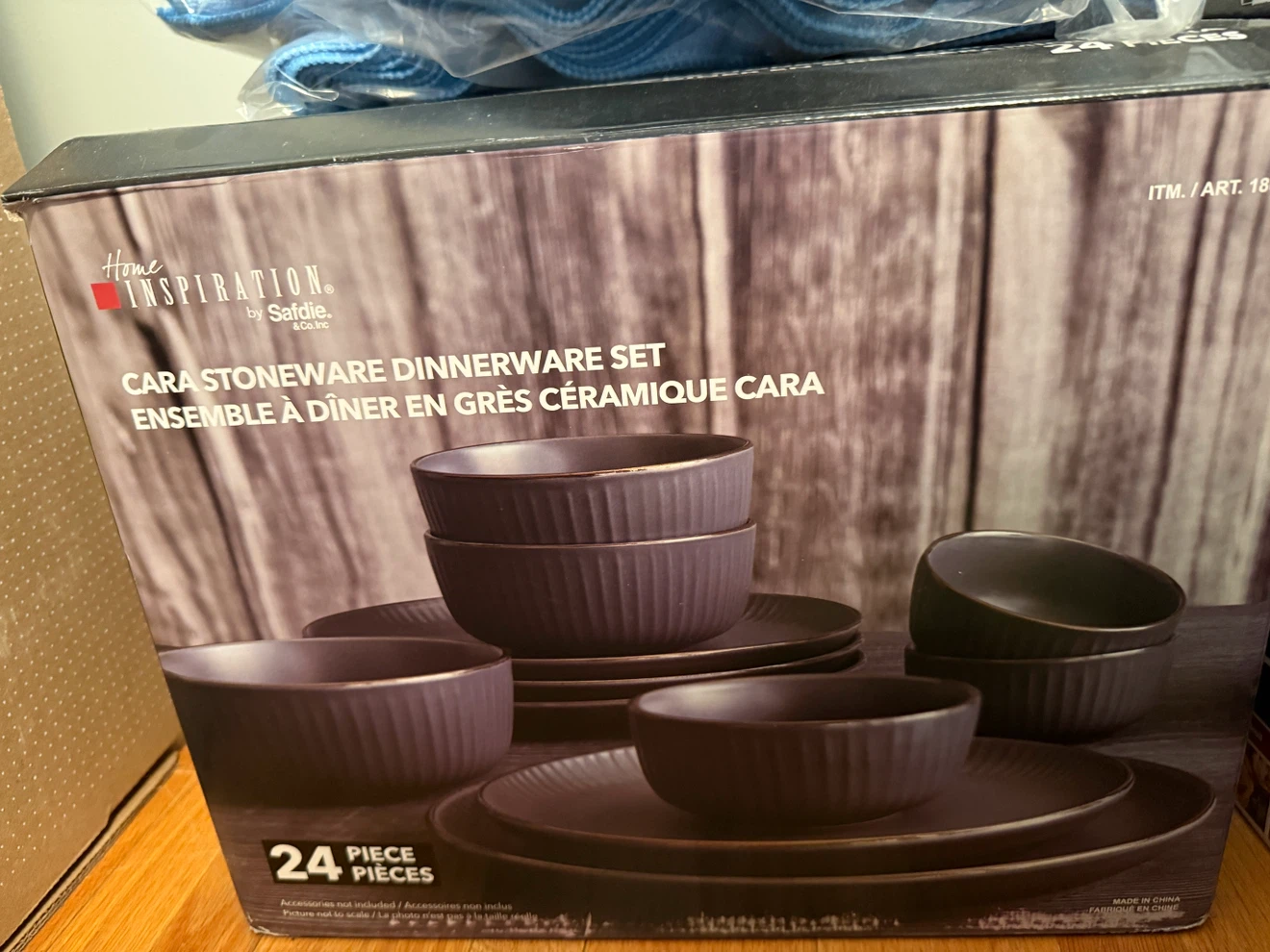 Home Inspiration by Safdie. & Co. Cara Stoneware Dinnerware Set