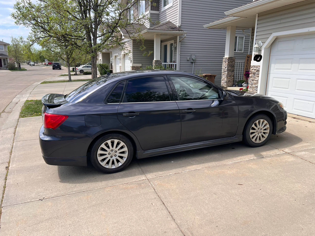 Car - photo 4