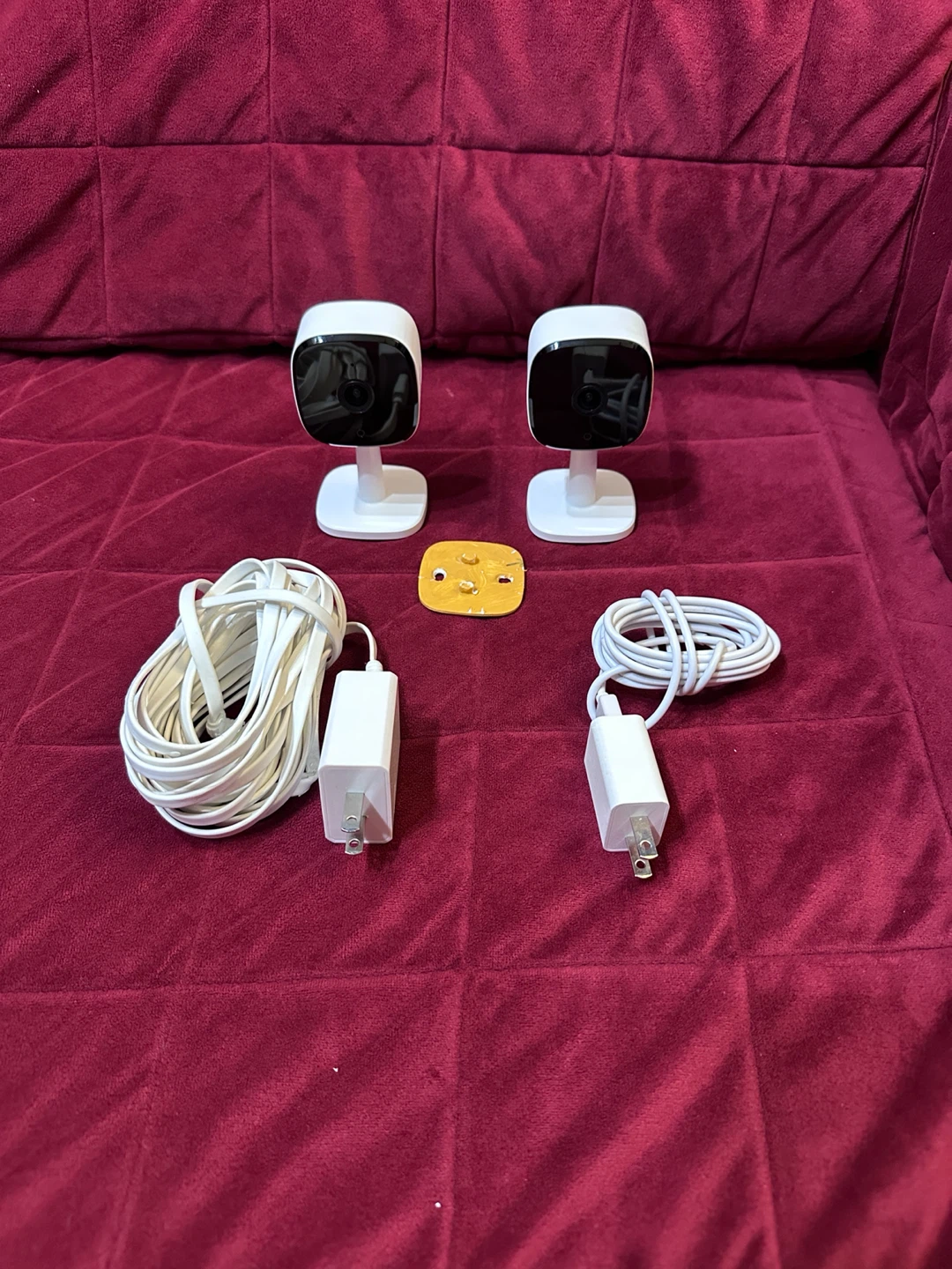 Eufy Indoor Security Camera 2K (White) (2)