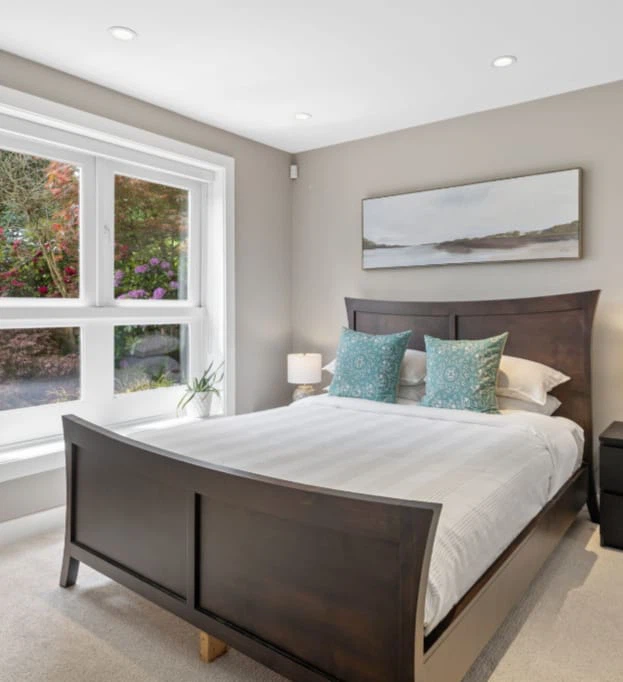 Solid Maple Queen Bed