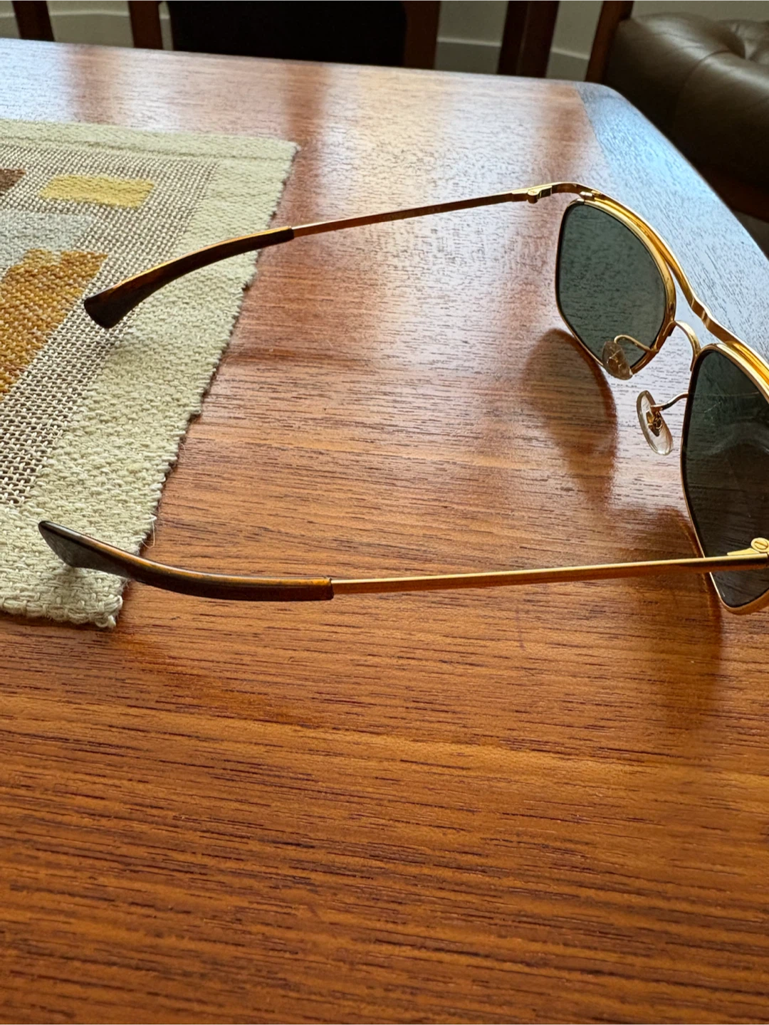 Ray-Ban Sunglasses with Case - photo 3