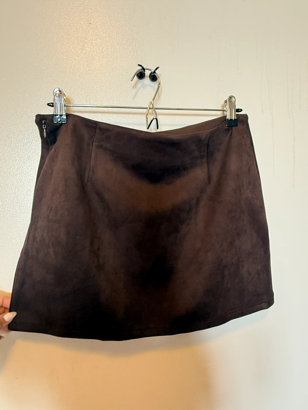 Brown Song of Style by Aimee Somg suede mini skirt with slit - photo 2