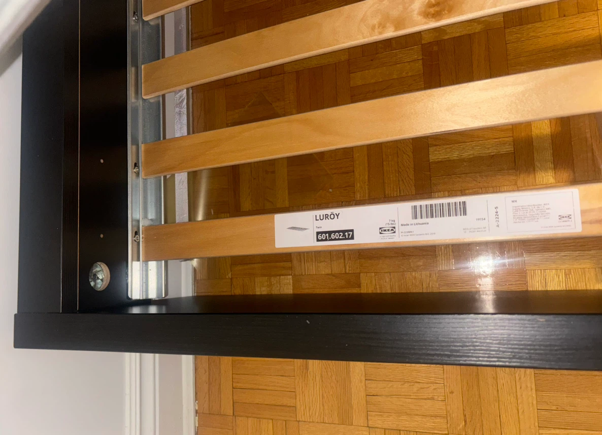 Twin bed + mattress + slats from IKEA - photo 3