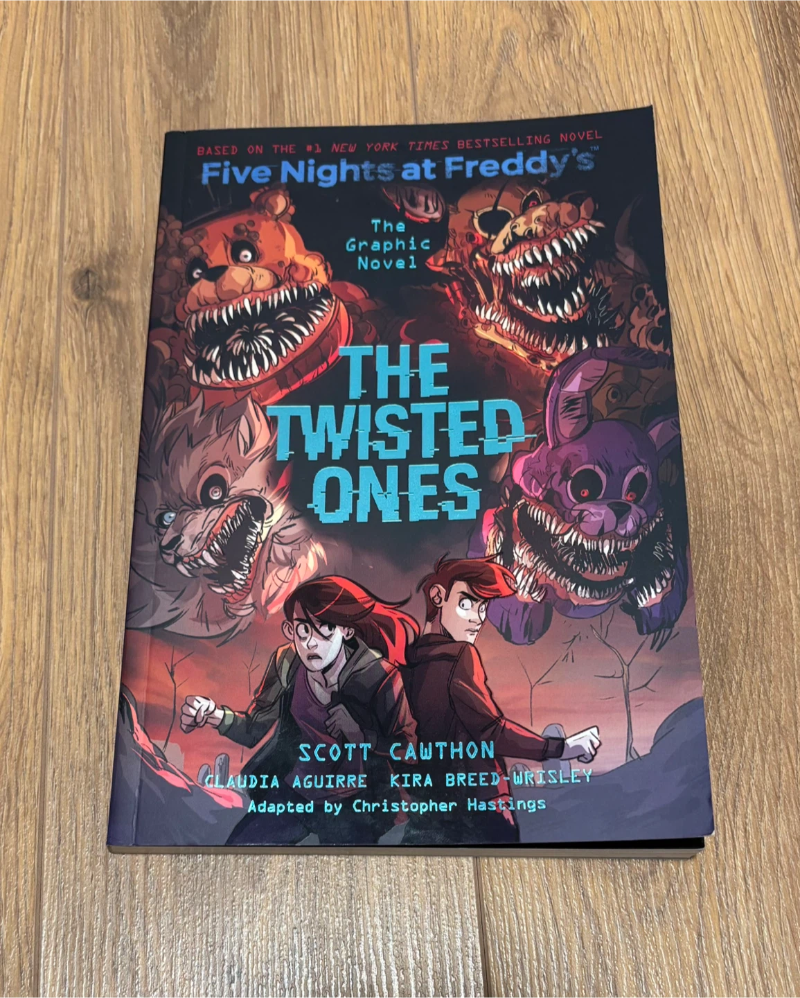 Five Nights at Freddy's The Graphic Novel Series (3 Books) - photo 4