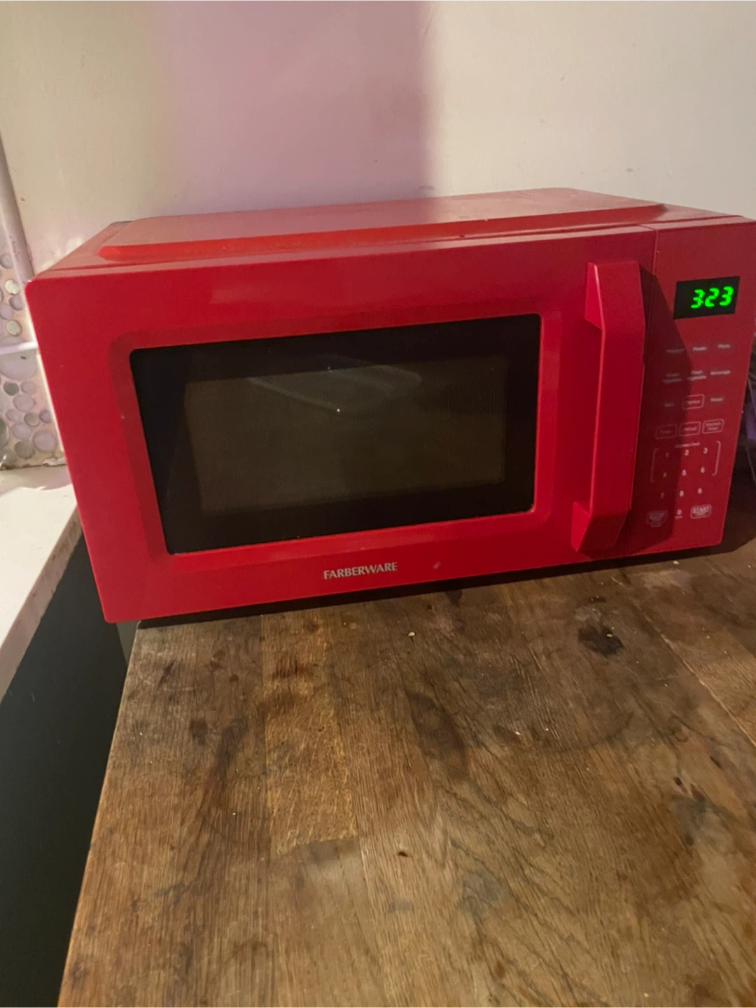 Farberware Red Microwave Oven