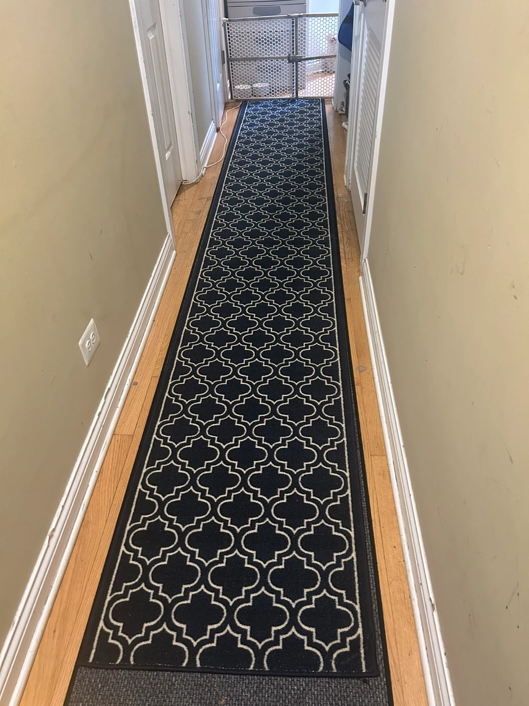 Navy and White Quatrefoil Runner Rug