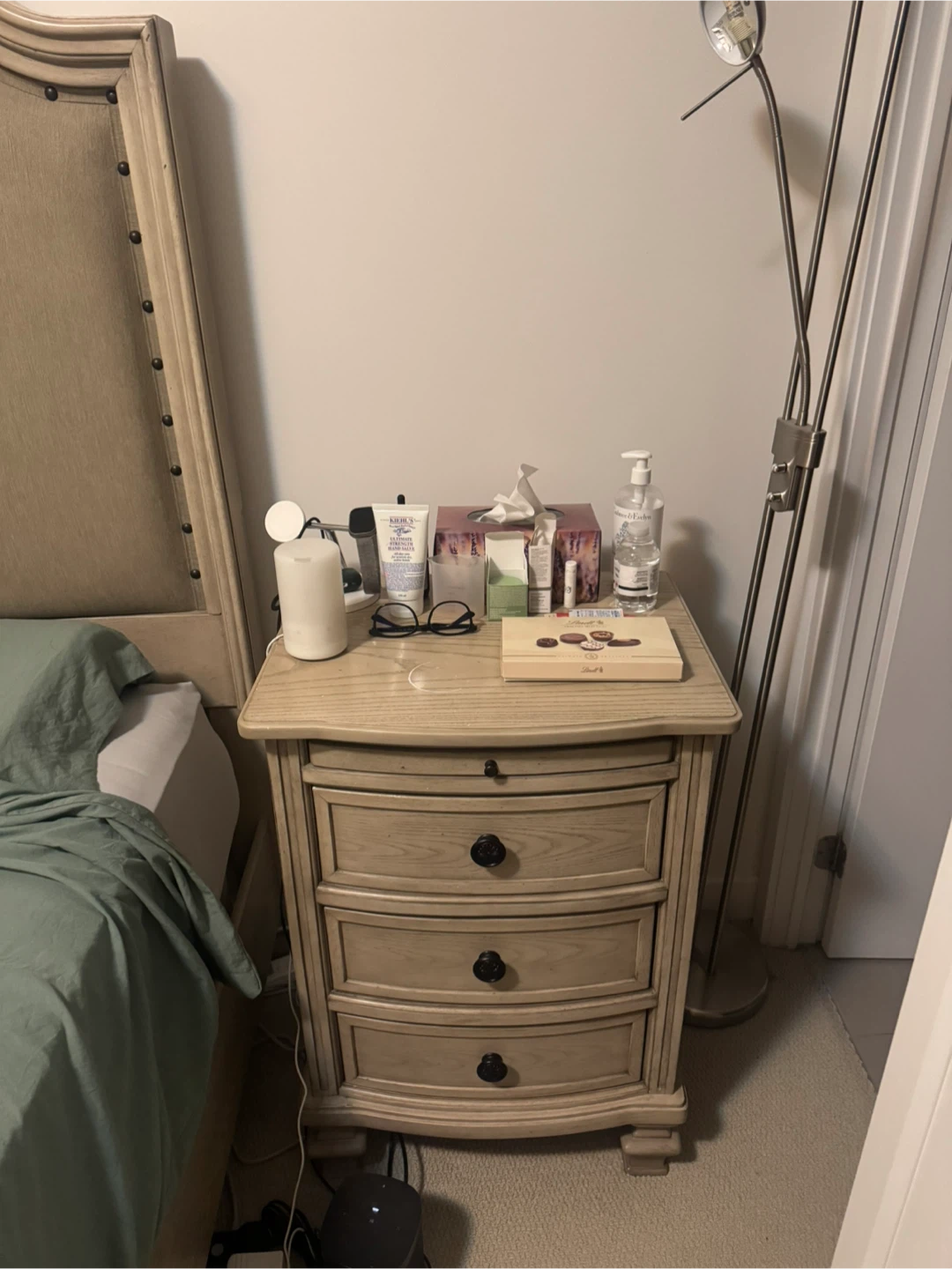 Upholstered Headboard Queen Bed + Matching Bedside - photo 2