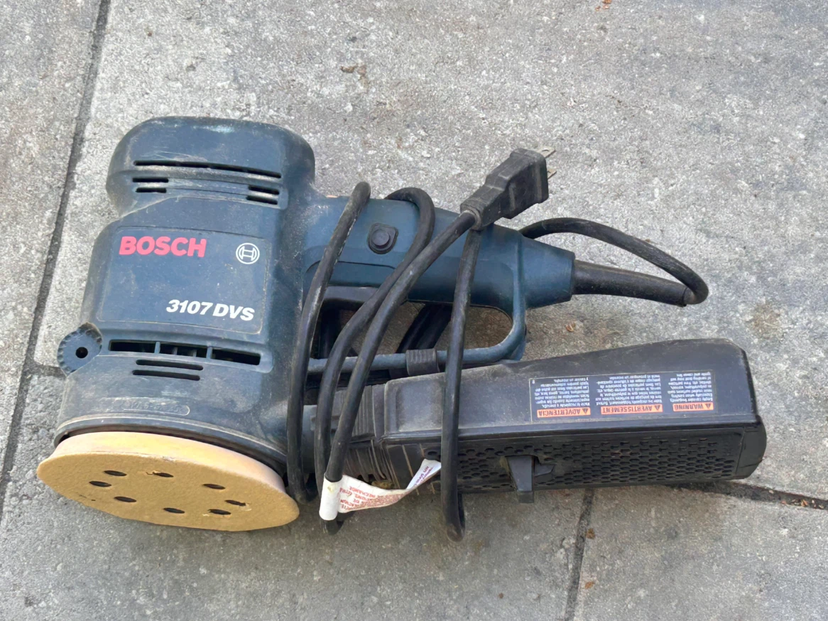Bosch 3107 DVS Orbital Sander