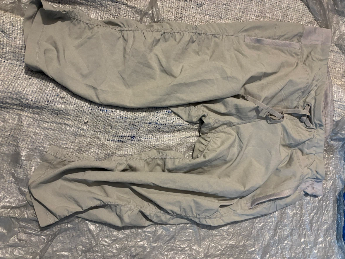 NWOT Kirkland Signature Pants XL