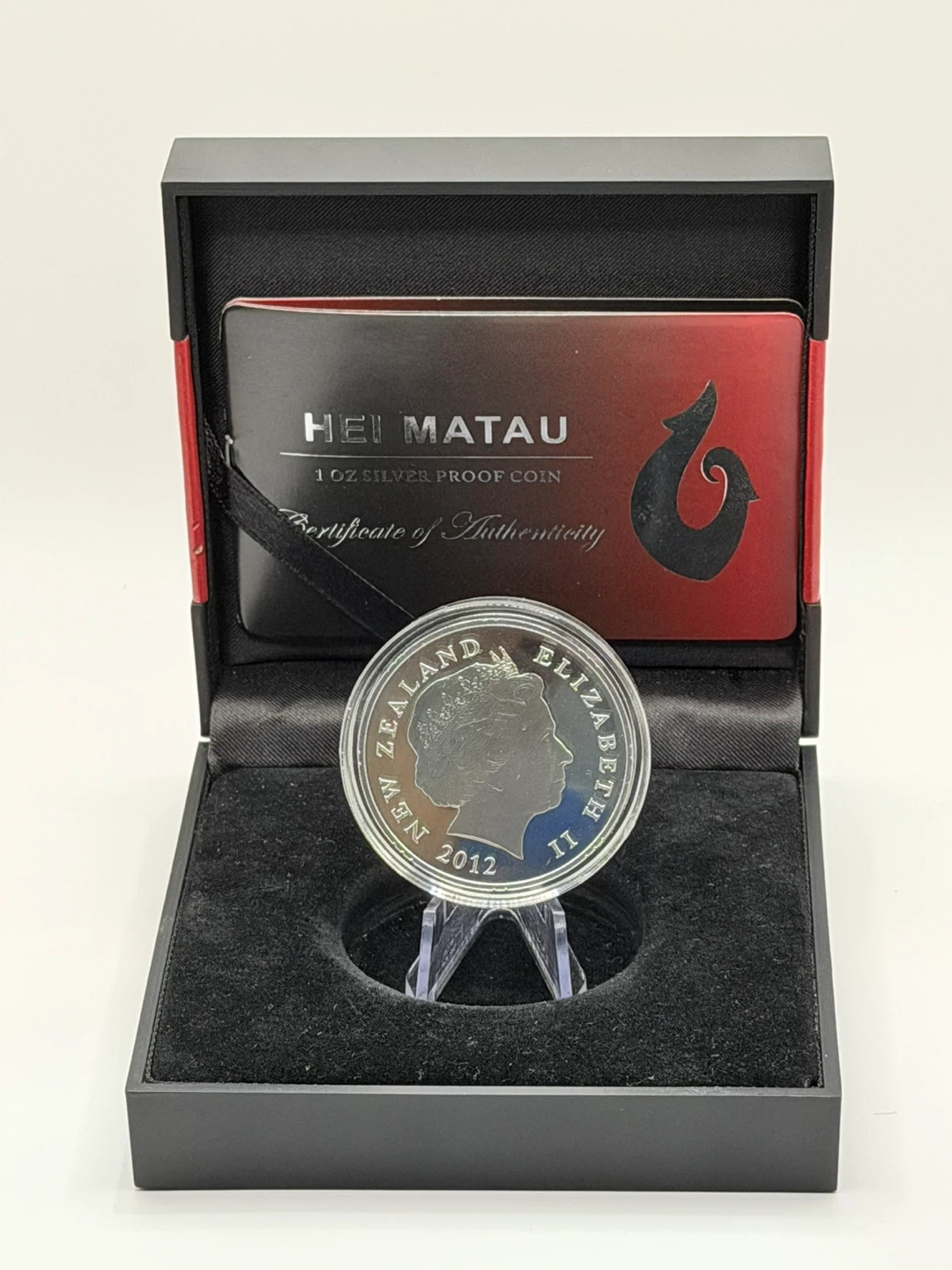 New Zealand Hei Matau Silver Proof Coin - photo 3