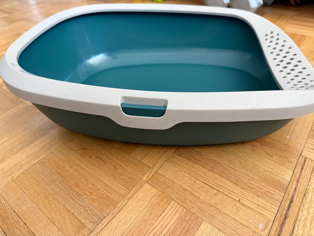 Unused Fresh 4 Life Eco-Friendly Cat Litter Pan - photo 3
