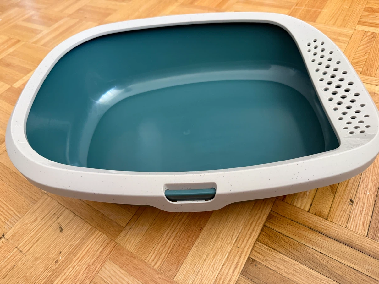 Unused Fresh 4 Life Eco-Friendly Cat Litter Pan