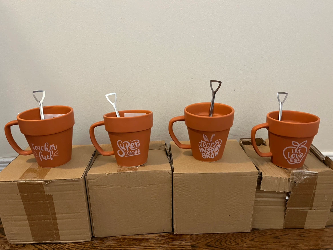 Teacher Themed "Flower Pot" Mugs with Spoons - Set of 4