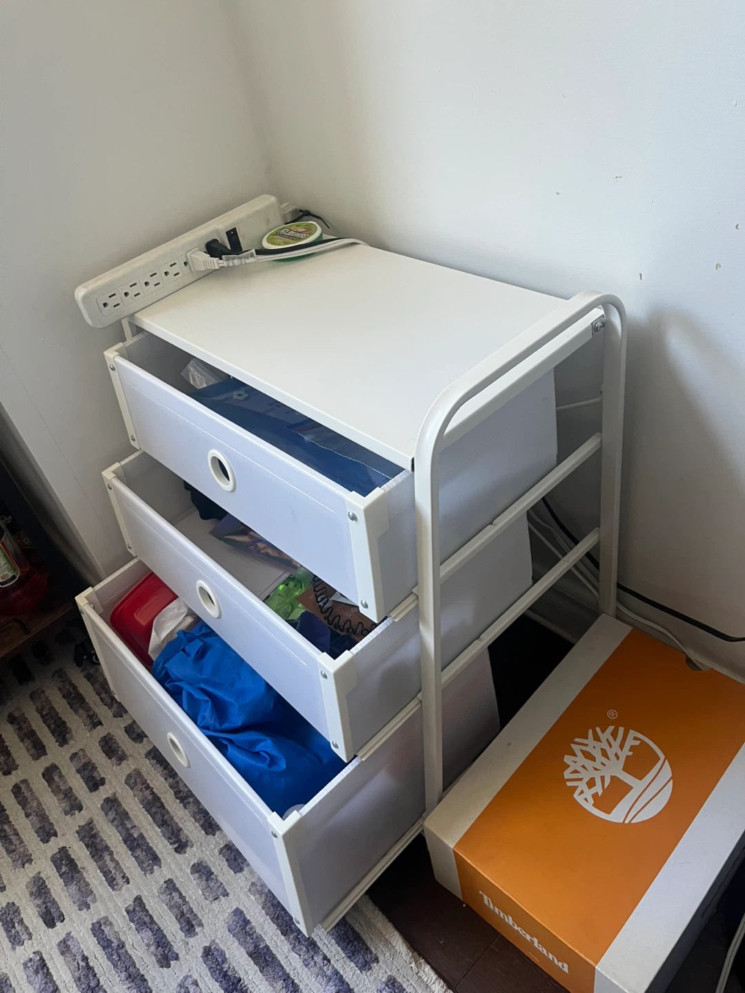 White 3-Drawer Storage Unit - photo 3