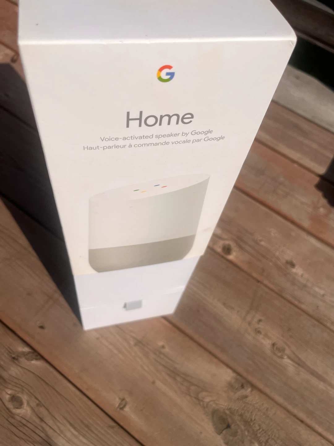 Google Home Voice-Activated Speaker