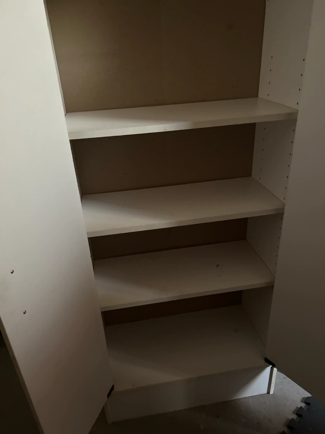 White two-door storage cabinet - photo 2