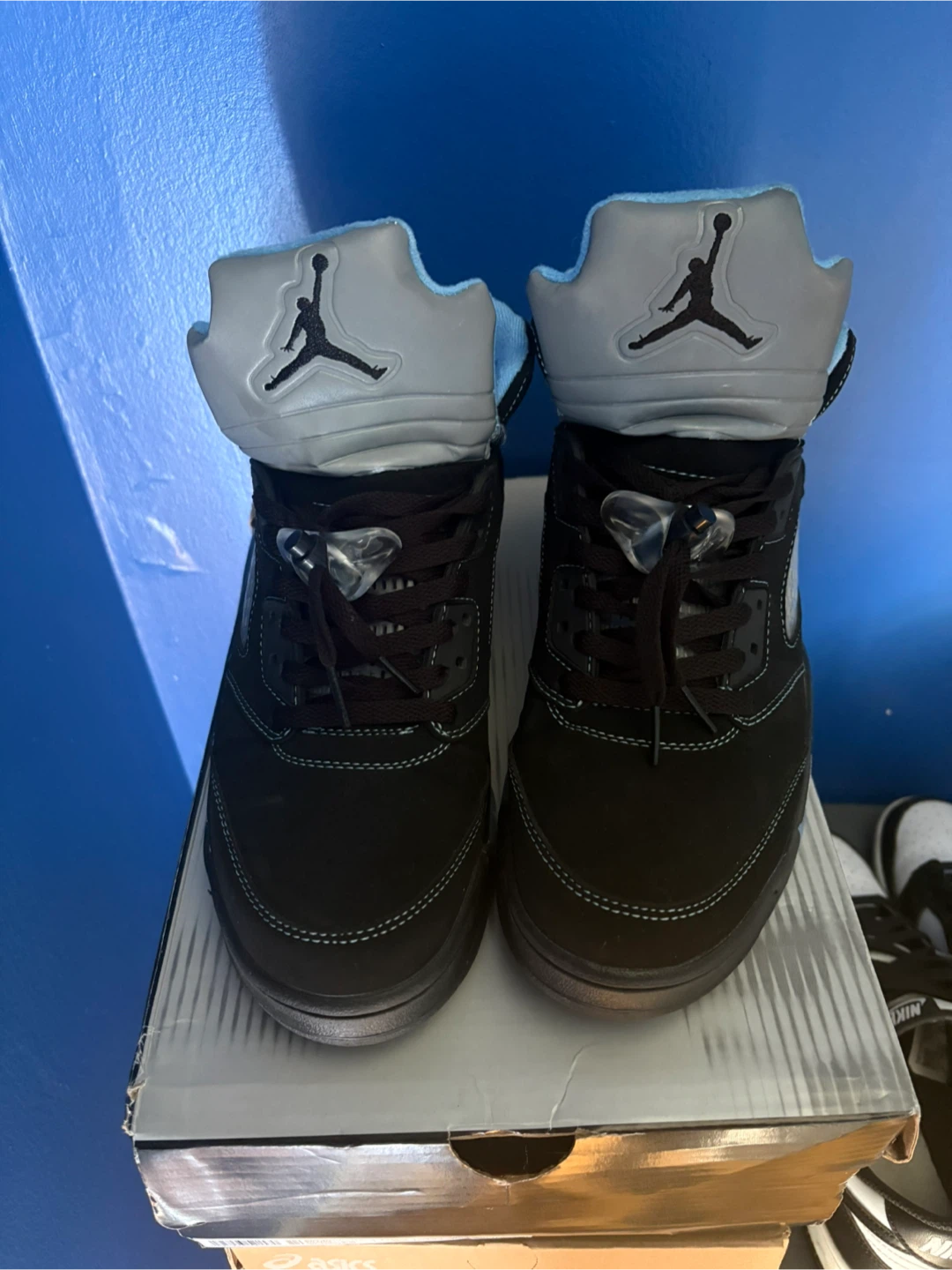 jordan 5 black university blue 2026 - photo 2
