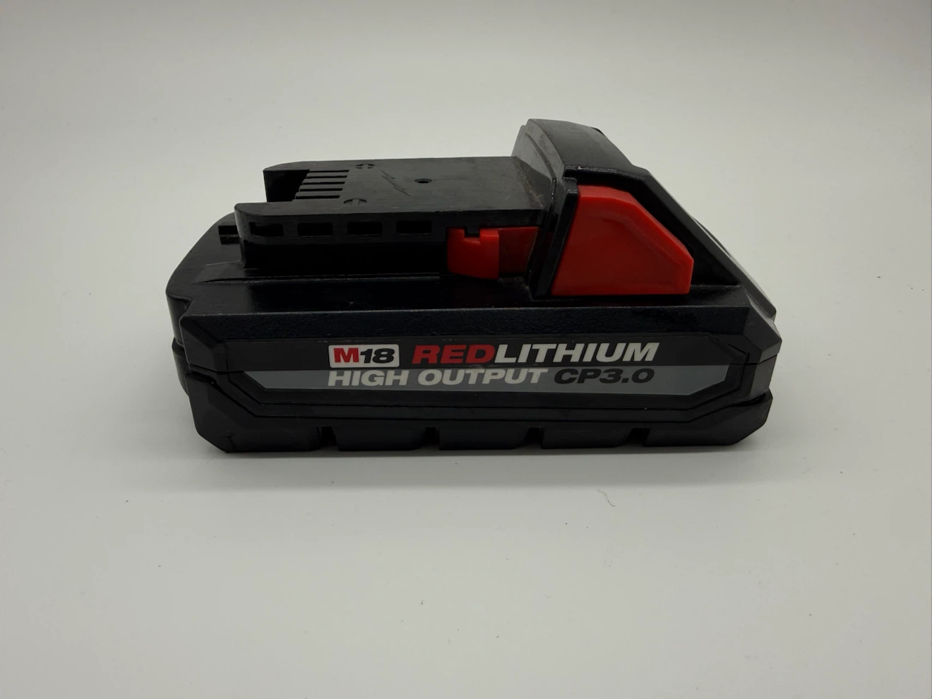 Milwaukee M18 REDLITHIUM HIGH OUTPUT XC 3.0 Ah Battery