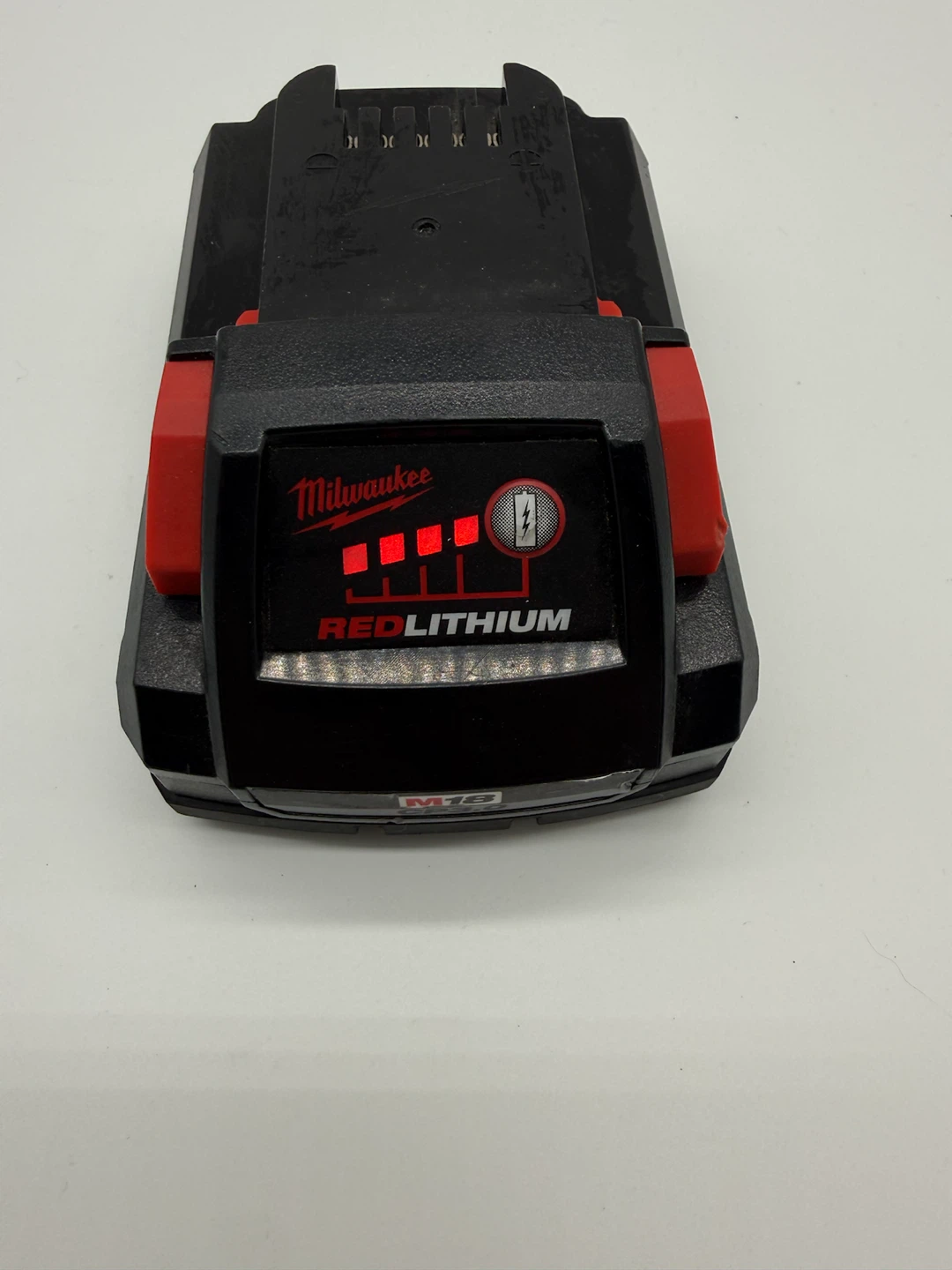 Milwaukee M18 REDLITHIUM HIGH OUTPUT XC 3.0 Ah Battery - photo 2