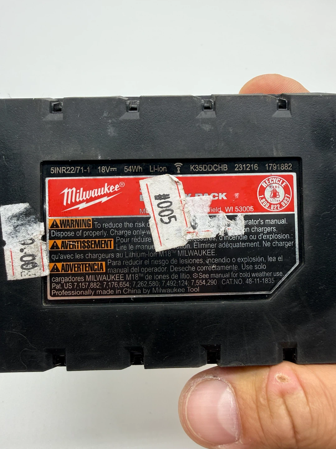 Milwaukee M18 REDLITHIUM HIGH OUTPUT XC 3.0 Ah Battery - photo 4