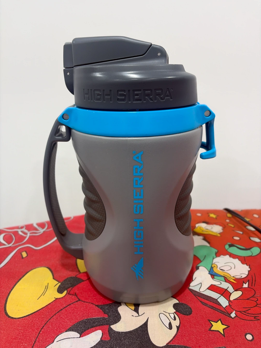 High Sierra Kids Water Bottle blue and grey