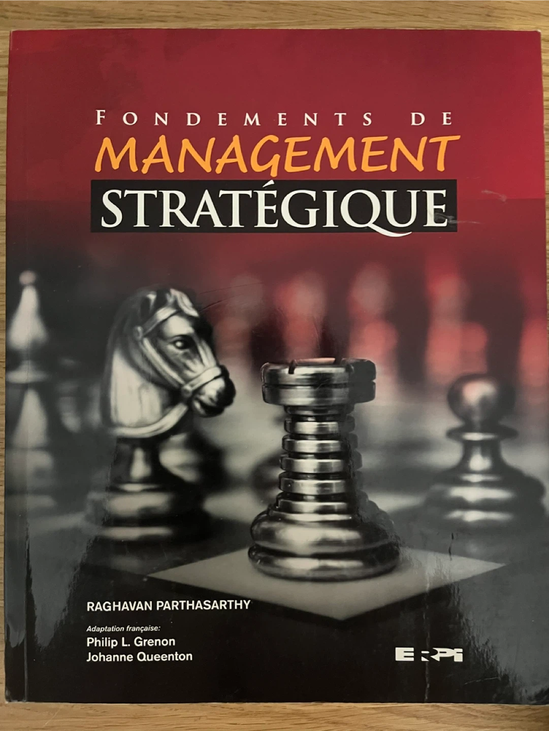 *French Book* Fondements de Management Stratégique University