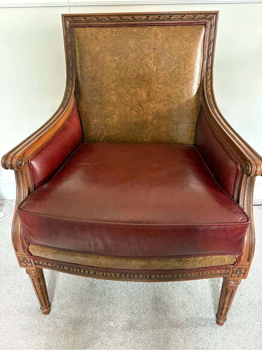 ETHAB ALLEN Vintage Armchair with Leather and Embossed Accents