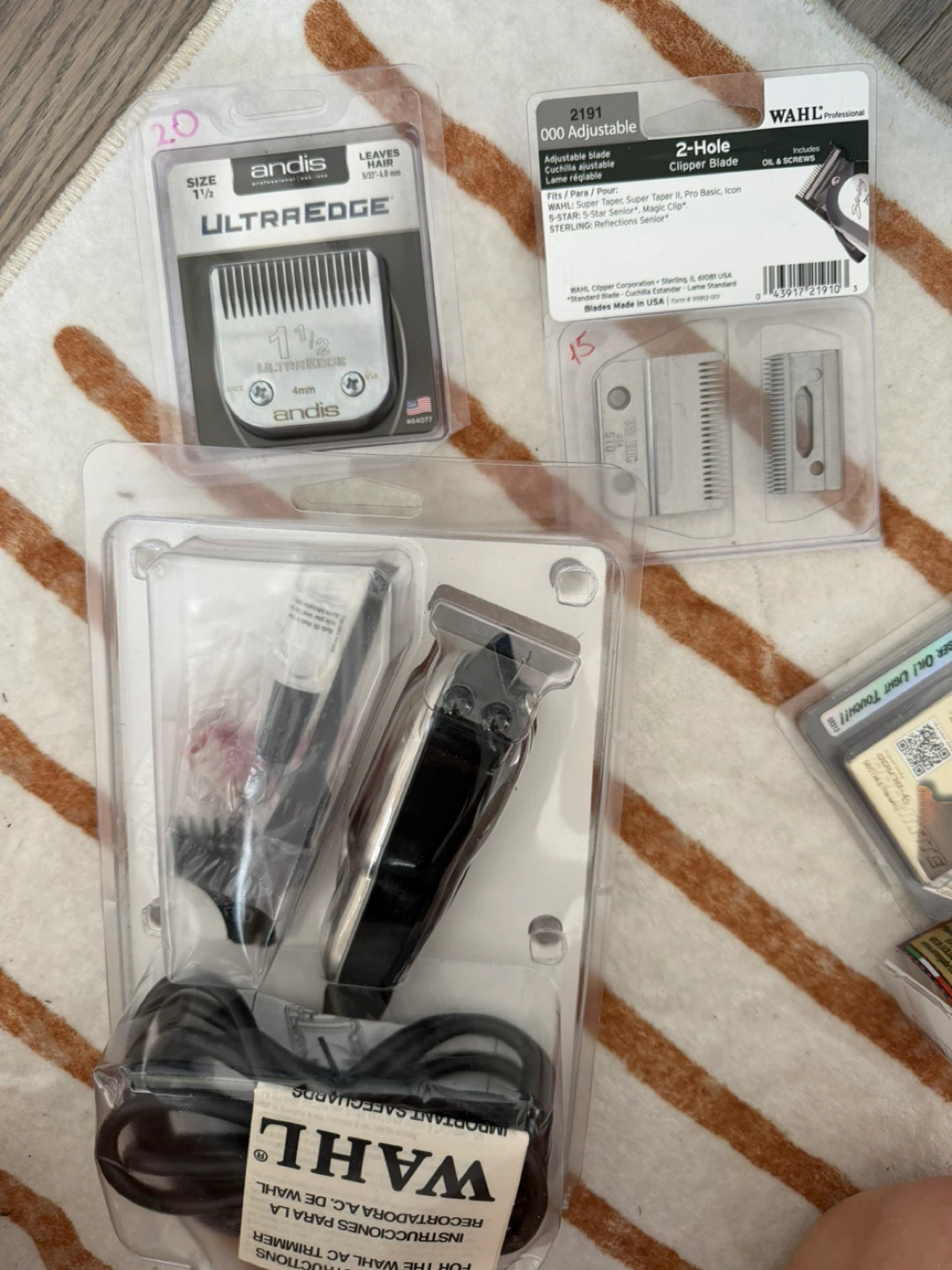 Professional Barber Equipment Lot – Brand New - photo 2