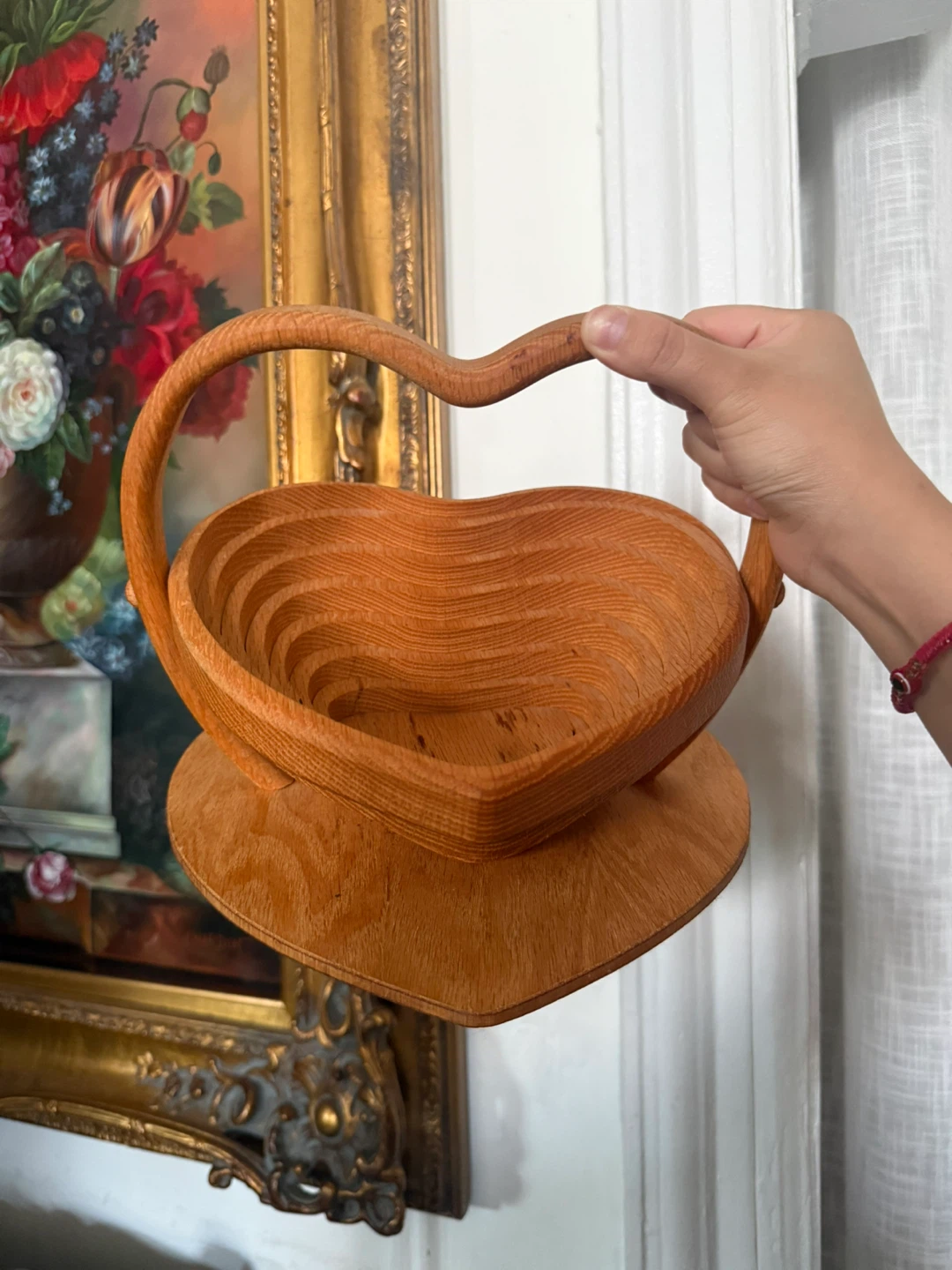 Wooden Heart Shaped Collapsible Basket - photo 2