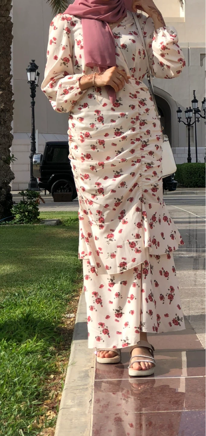 Floral Ruched Maxi Dress with Ruffle Hem