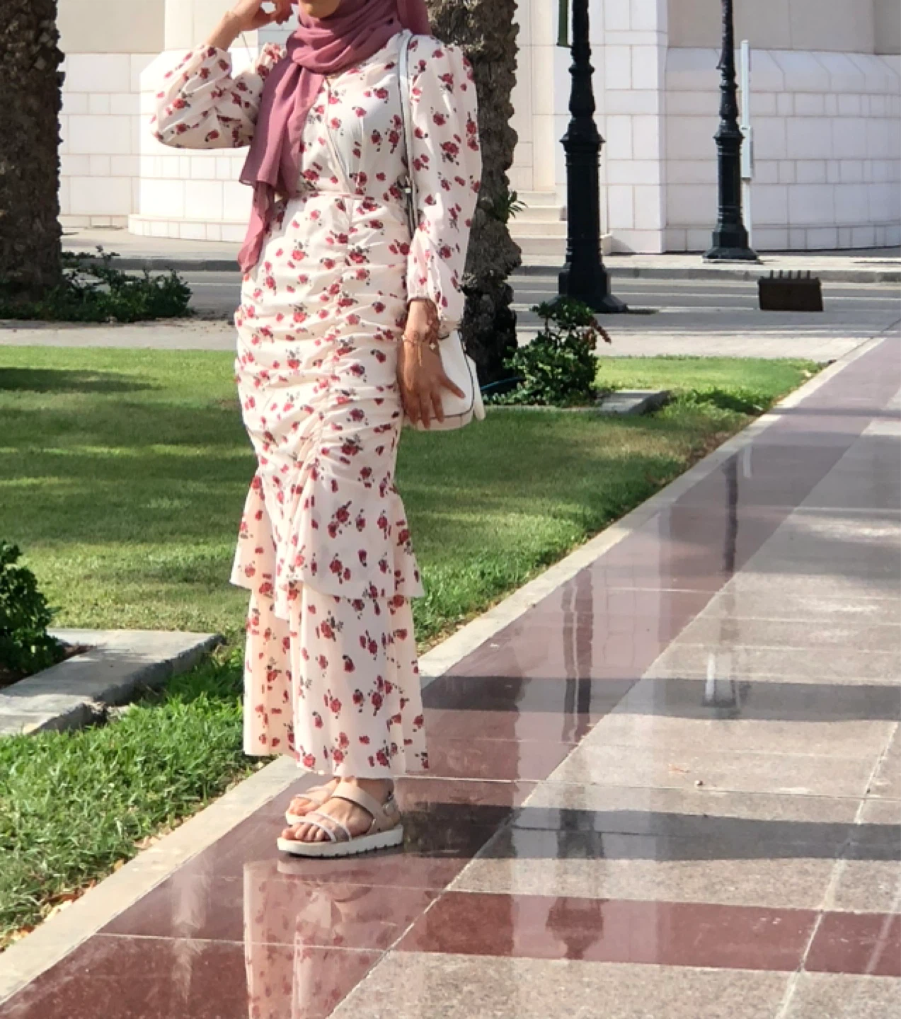 Floral Ruched Maxi Dress with Ruffle Hem - photo 2