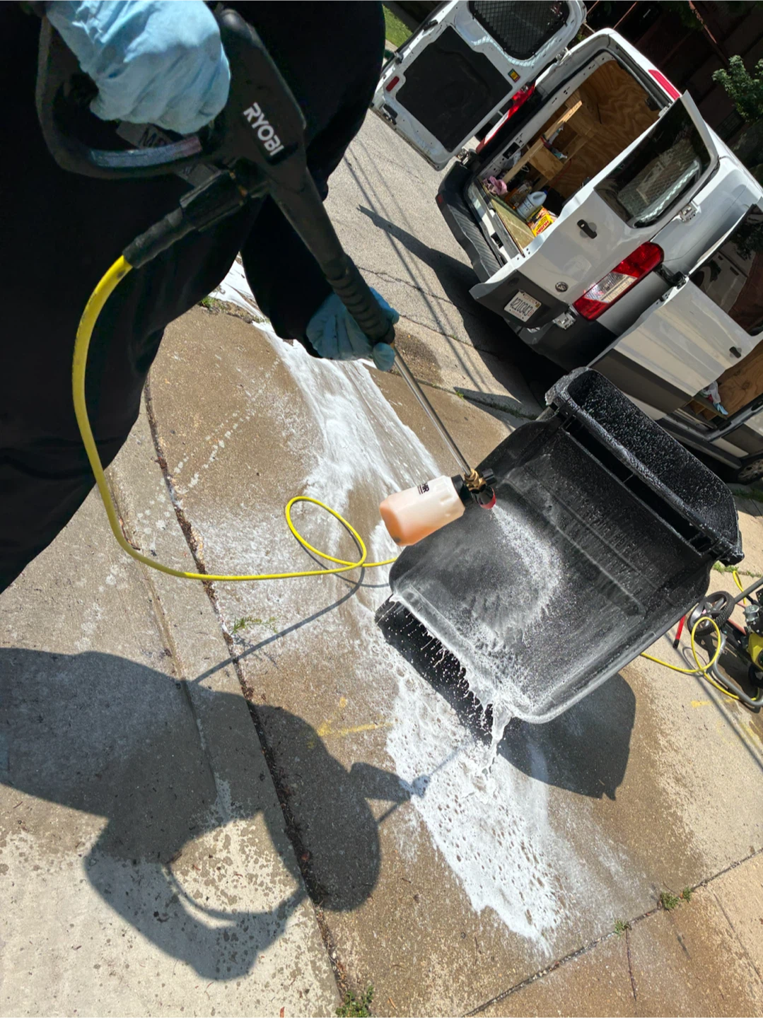 Trash Can Cleaning Service