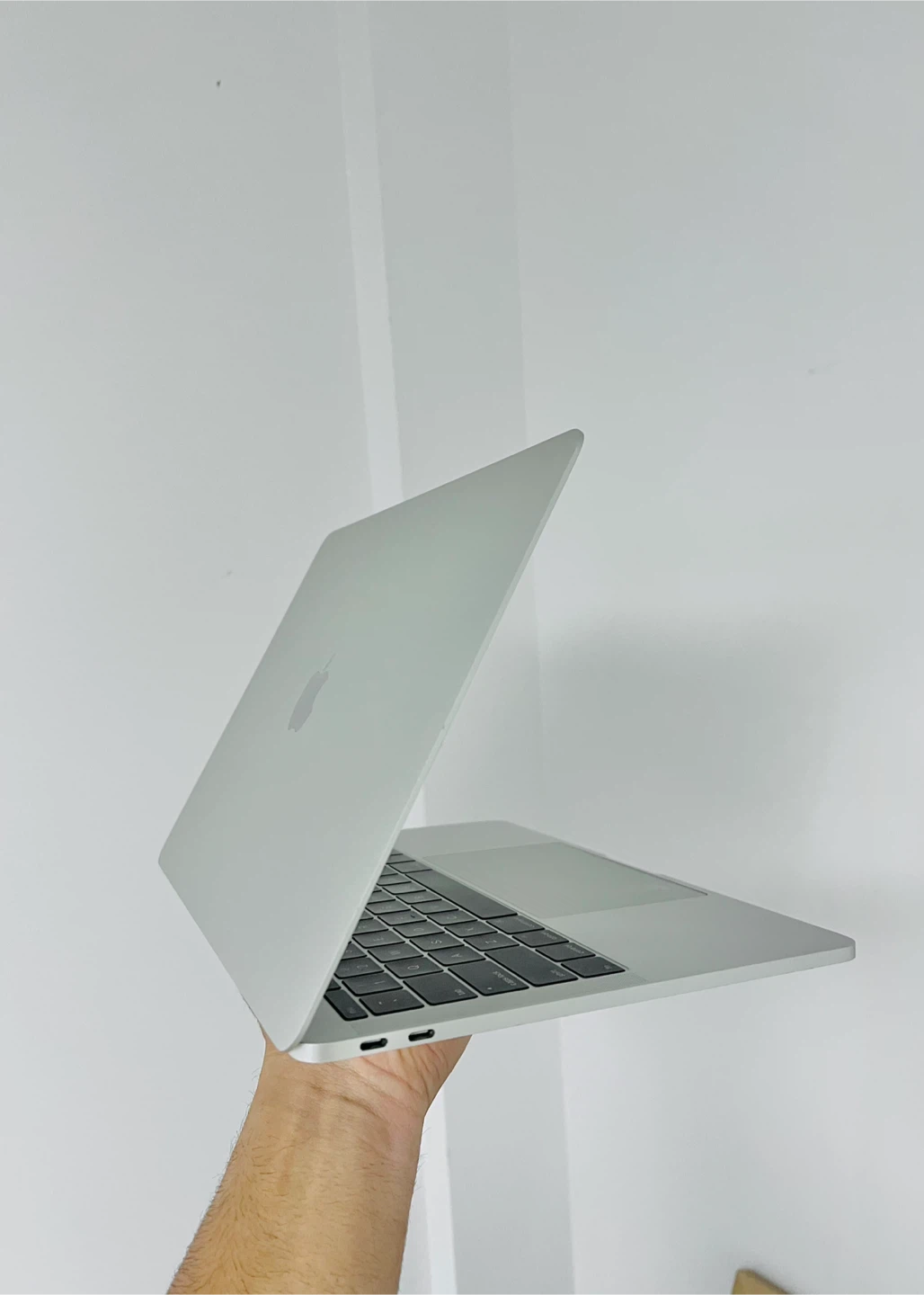 MacBook Pro - photo 5