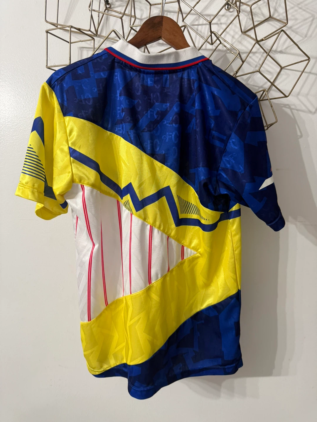 Chelsea Score Draw Official Retro Jersey - Size M - photo 2