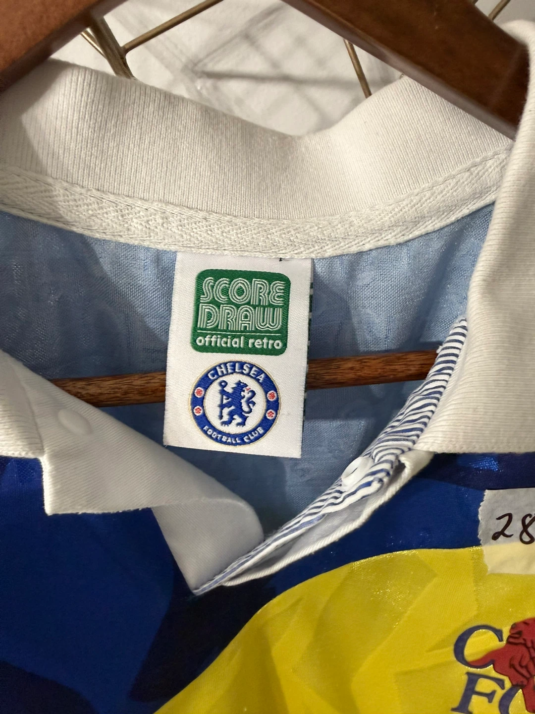 Chelsea Score Draw Official Retro Jersey - Size M - photo 3