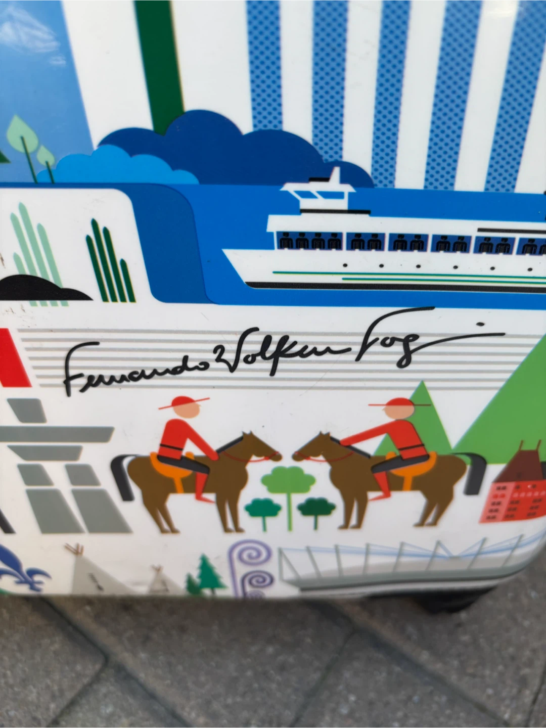 HEYS Canada Collage Spinner Luggage - photo 5