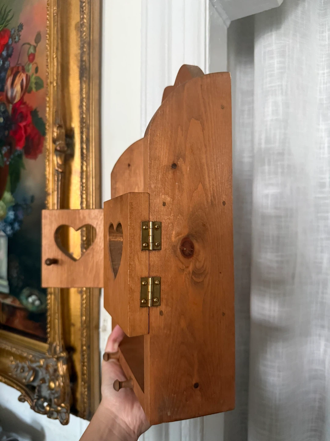 Wooden Wall Shelf with Heart Cutouts door panels - photo 3